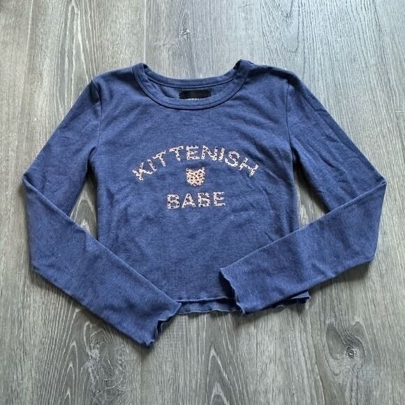 Kittenish Babe Long Sleeved Crop Too Size Small - Picture 1 of 4
